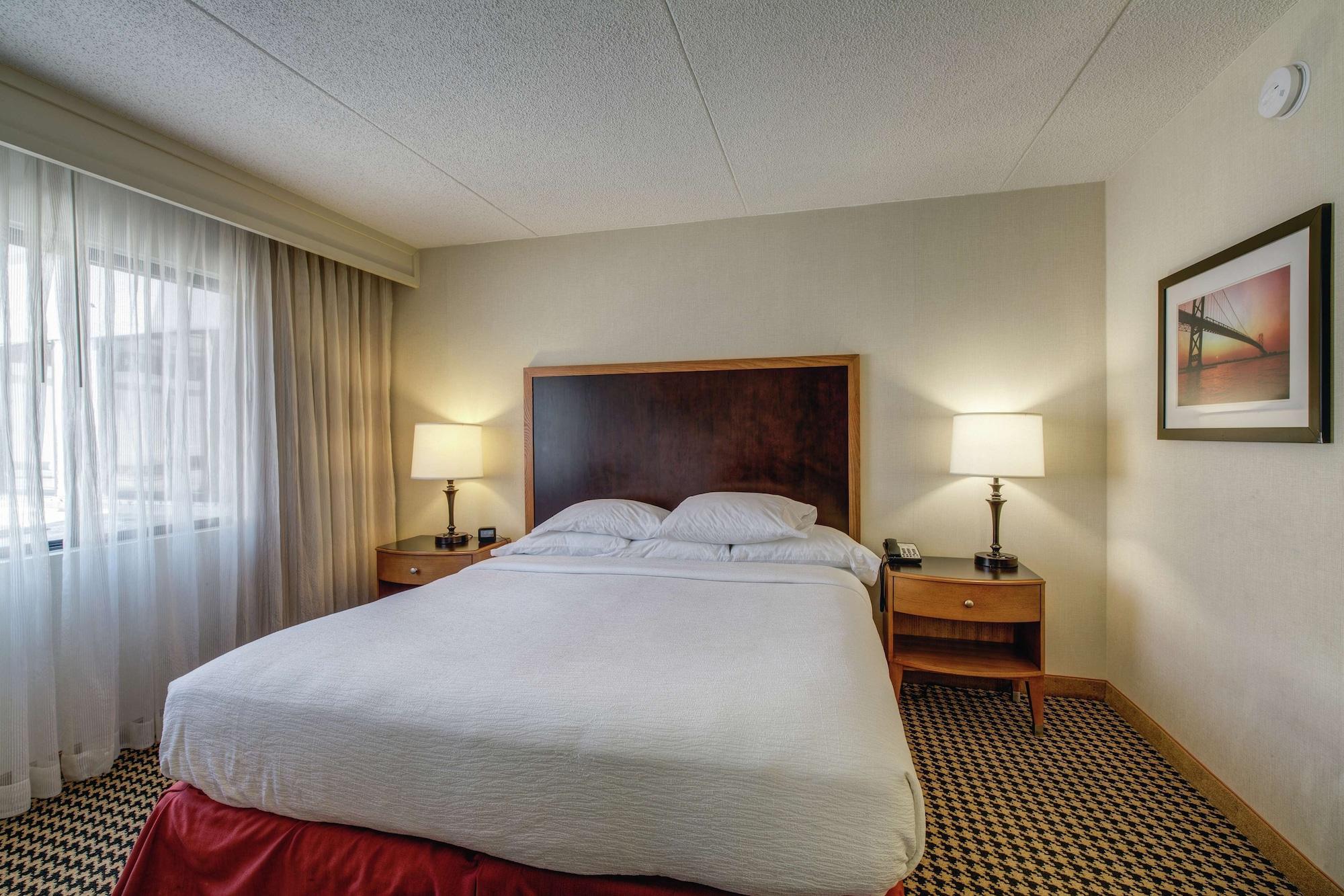Embassy Suites By Hilton Detroit Metro Airport Ромулус Экстерьер фото