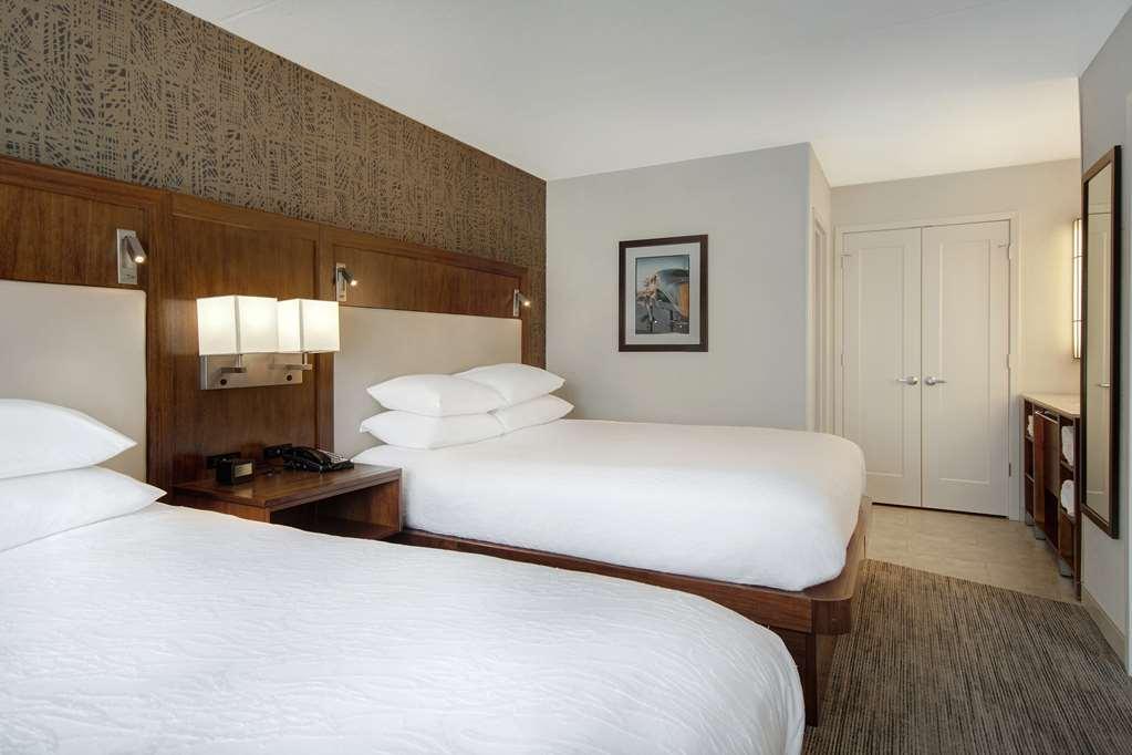 Embassy Suites By Hilton Detroit Metro Airport Ромулус Номер фото