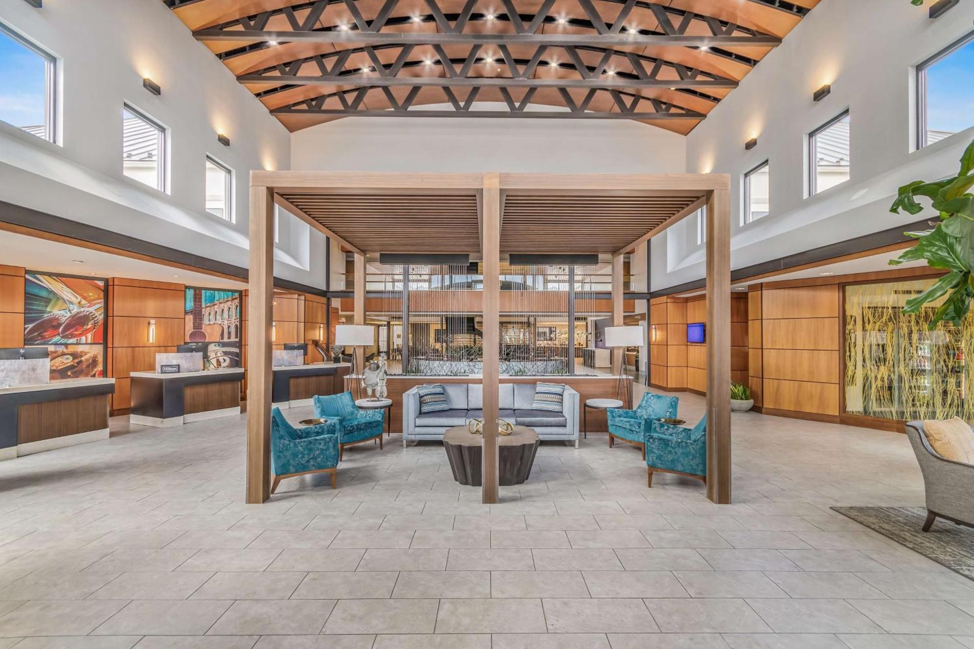 Embassy Suites By Hilton Detroit Metro Airport Ромулус Экстерьер фото